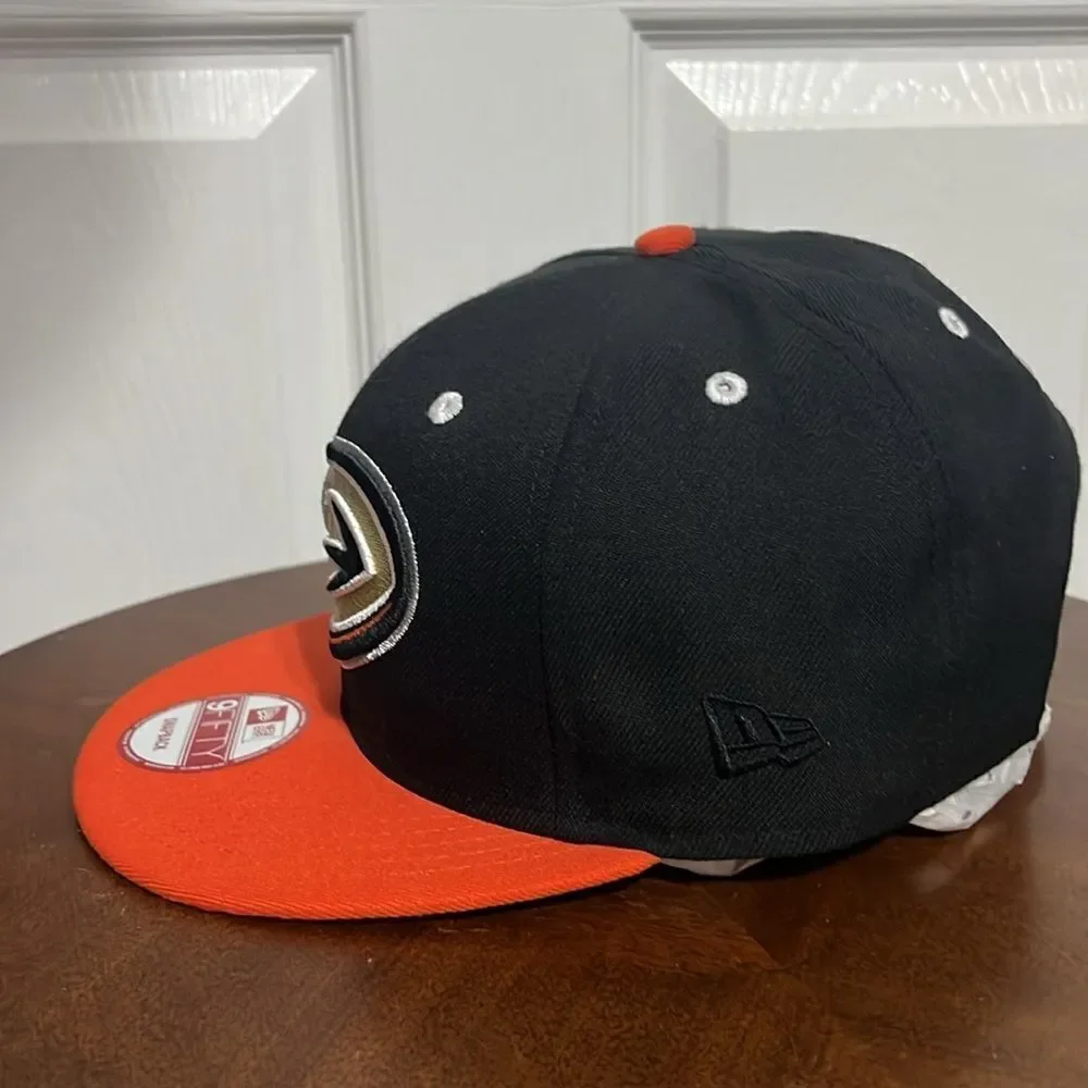 🔥🏒 Anaheim Ducks NHL Hockey Retro Logo Black/Orange New Era Snapback Hat - NEW
